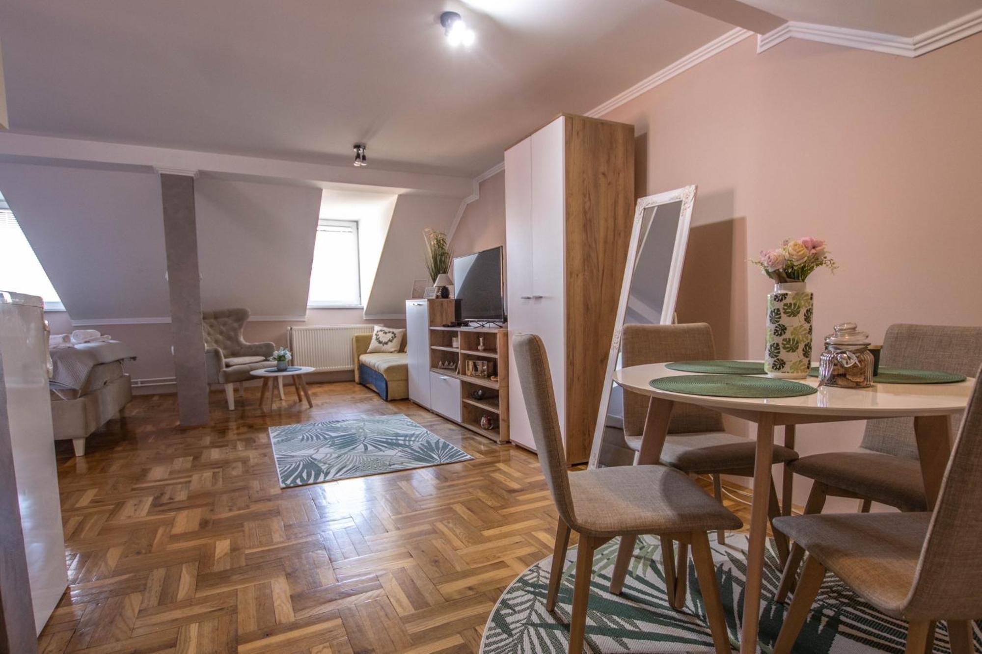 Garden Apartment Σουμπότικα Εξωτερικό φωτογραφία